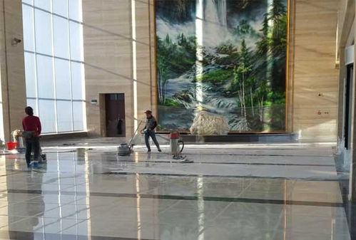 沙太南專(zhuān)業(yè)保潔服務(wù)選擇指南 外墻高空清洗與日常保潔服務(wù)推薦